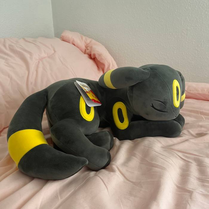 Pokemon Sleeping Umbreon Plush 18 Jazwares NEW w Tags Eevee Evolution