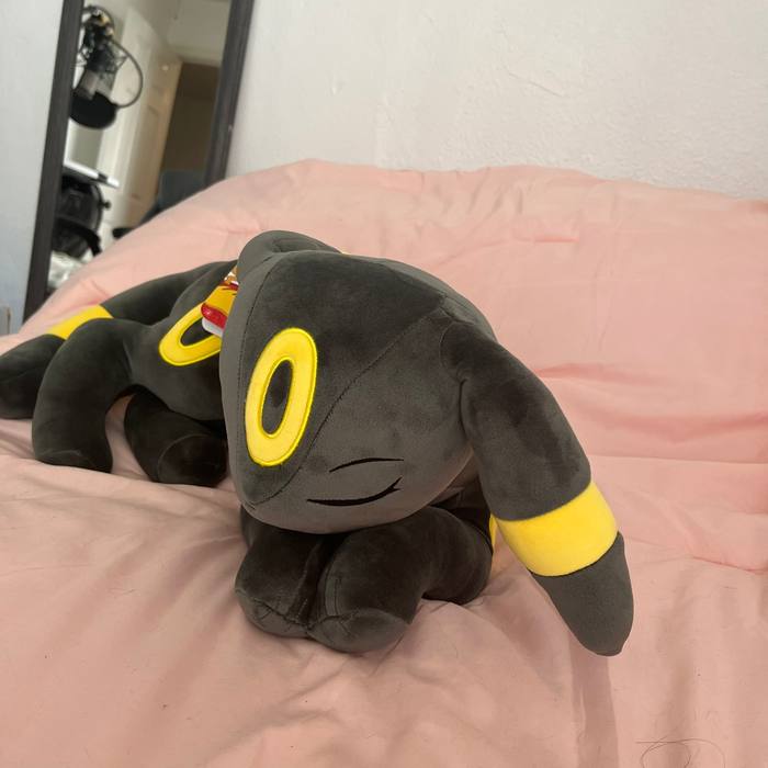 Pokemon Sleeping Umbreon Plush 18 Jazwares NEW w Tags Eevee Evolution