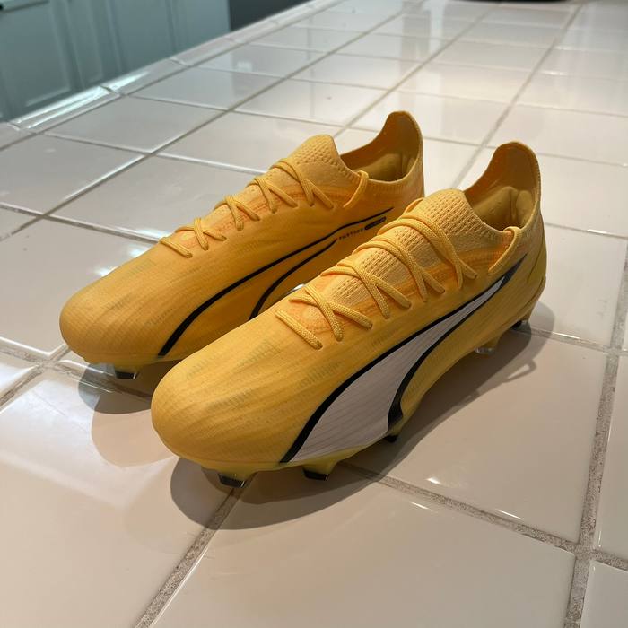 Puma Ultra Ultimate FGAG Soccer Cleats Yellow BlazeWhiteBlack Women's W8 New