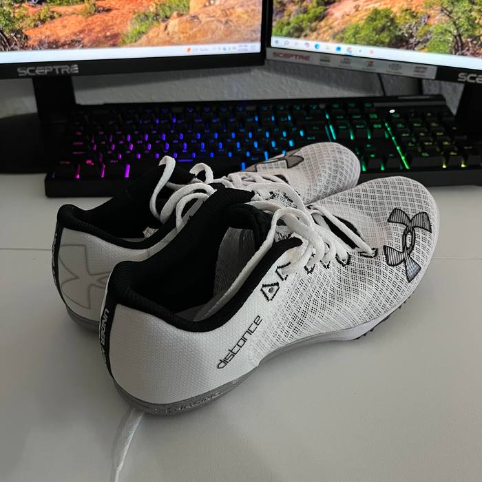 Under Armour Men's Kick Distance 4 Track Spikes,BlackWhite,