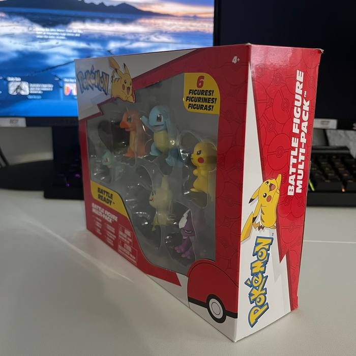 Pokémon Battle Figure 6-Pack Jazwares Pikachu Mimikyu Toxel Squirtle Charmander
