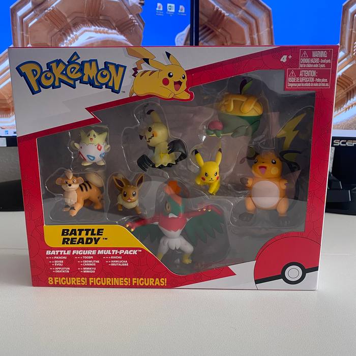 Pokemon Battle Figure 8 Pack Pikachu Eevee Mimikyu Raichu Togepi Set BRAND NEW