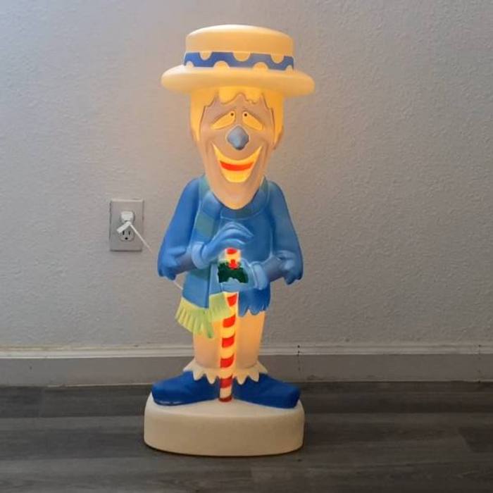 Warner Bros Snow Miser 32” LED Lighted Blow Mold Christmas Decor In Hand