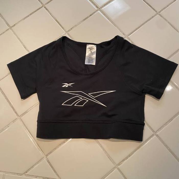 Reebok Women's Crop Top Size M Black Cut Out Back Athletic Shirt